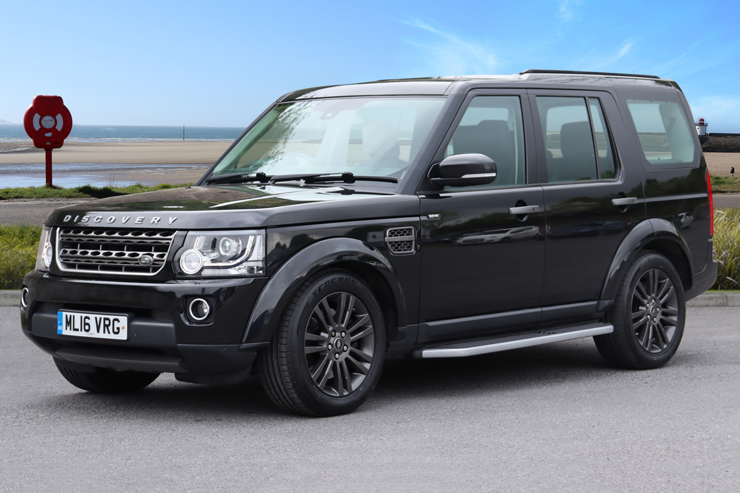 Rover Discovery | 3.0 SDV6 Graphite 5dr Auto | 7 Seats | Euro 6 - Go Explore Custom Vans & Campers South Wales